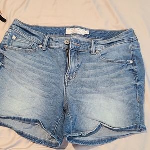Torrid size 12 denim shorts